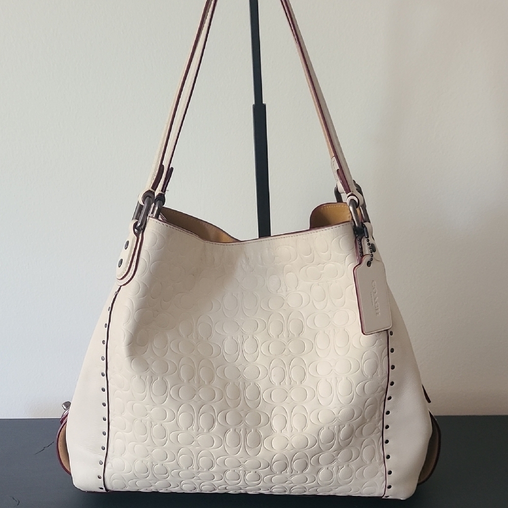 Coach Edie Shoulder Bag 31 In Signature Leather With Rivets